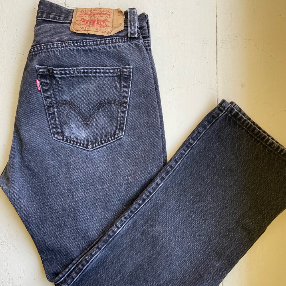 Vintage Levi’s 501 - Black Denim (33x30)